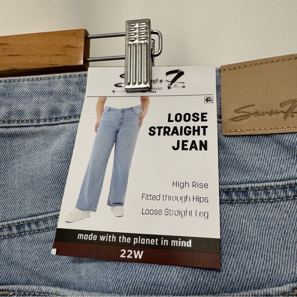 Seven7 Women’s Loose Straight High Rise Jeans Plus Size: 22W - Picture 8 of 10